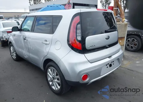 2017 Kia Soul + z USA, uszkodzony, nr VIN KNDJP3A57H7442319